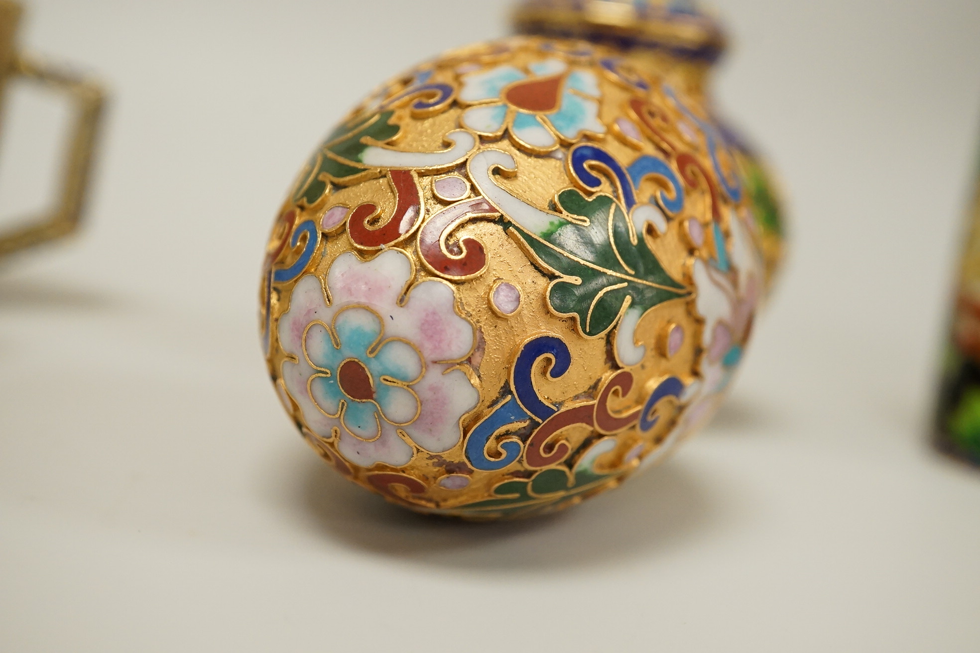 A collection of miniature enamel and cloisonné boxes, eggs and a painted rabbit, etc. (11)
